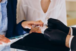 Onde Vender Joias Antigas com Preço Justo?